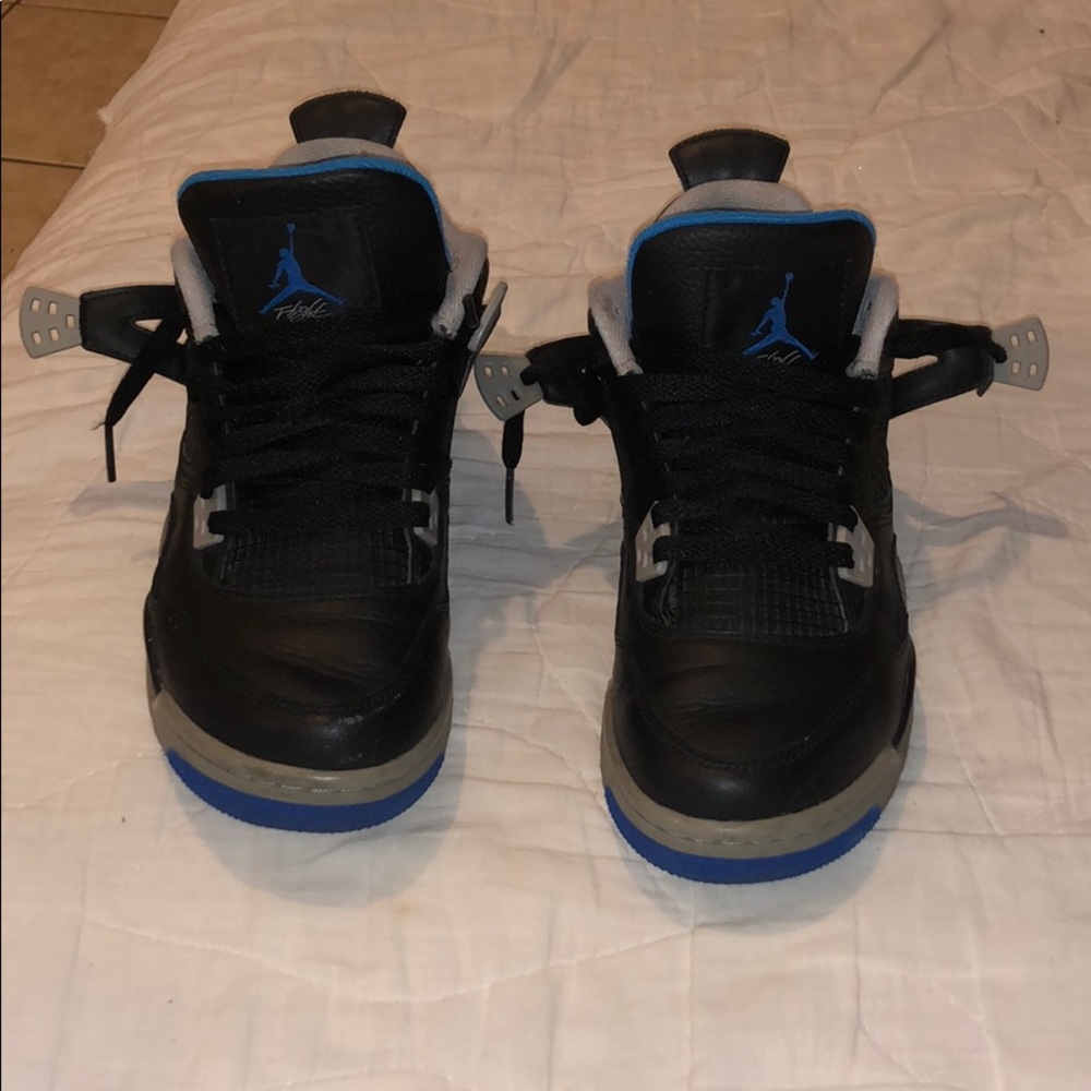 retro 4 motorsport black